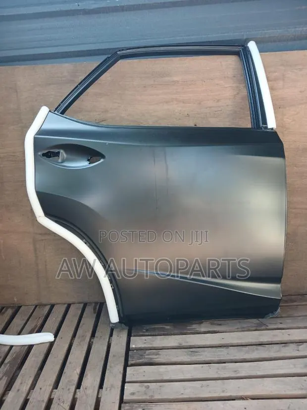 Lexus RX 350 2023-2026 Doors · Photo 1