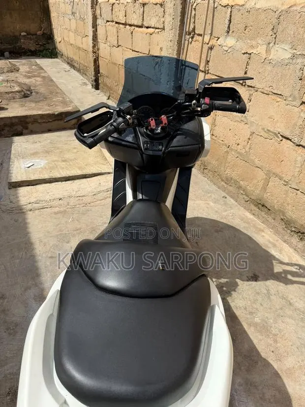 Honda Forza 2020 White · Photo 1