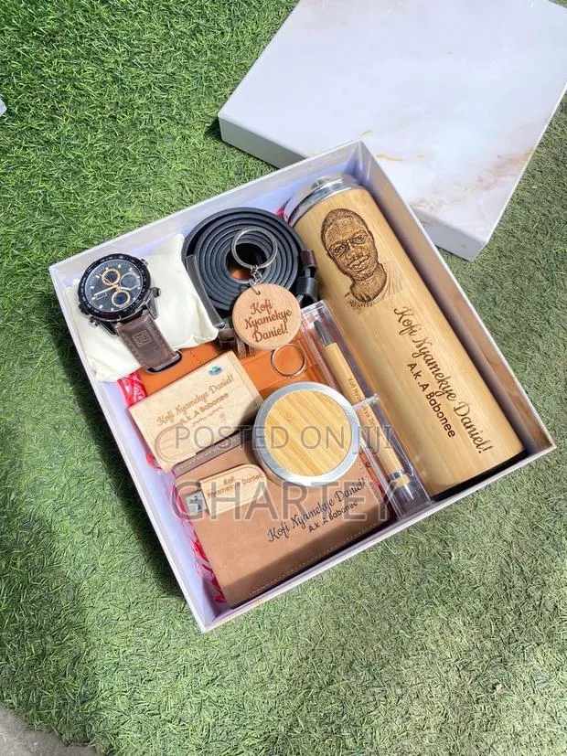 Customized Birthday Full Package Gift Set · Photo 1
