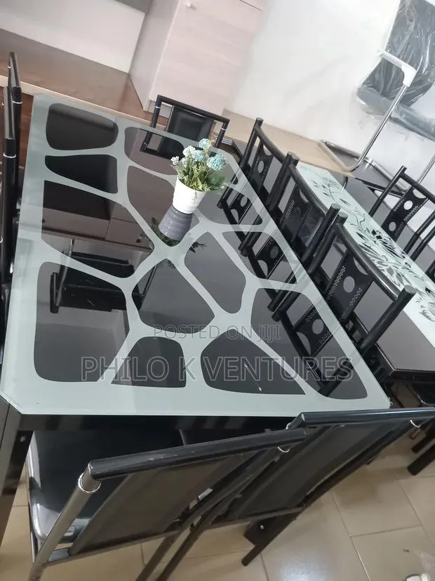 Extenderble Dining Set · Photo 1