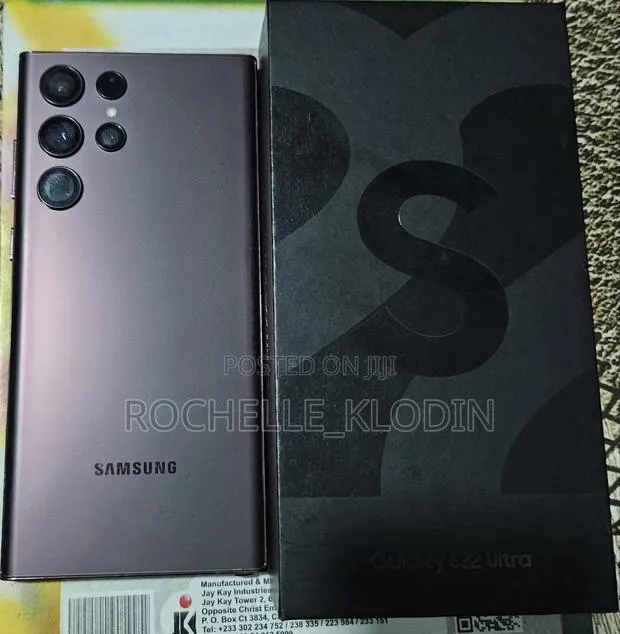 New Samsung Galaxy S22 Ultra 5G 256 GB Black · Photo 1
