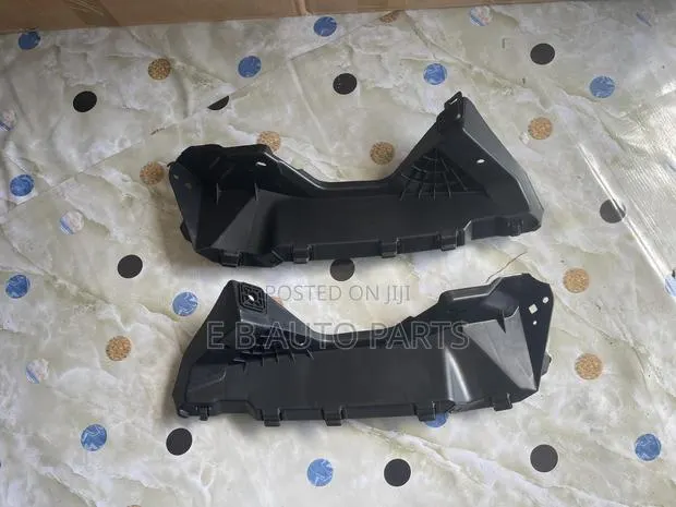CRV 2023 -2026 Headlight Seat Pair · Photo 1