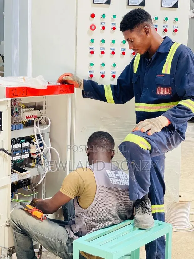 Electrical and Electronic Engineering Maintenance · Photo 1