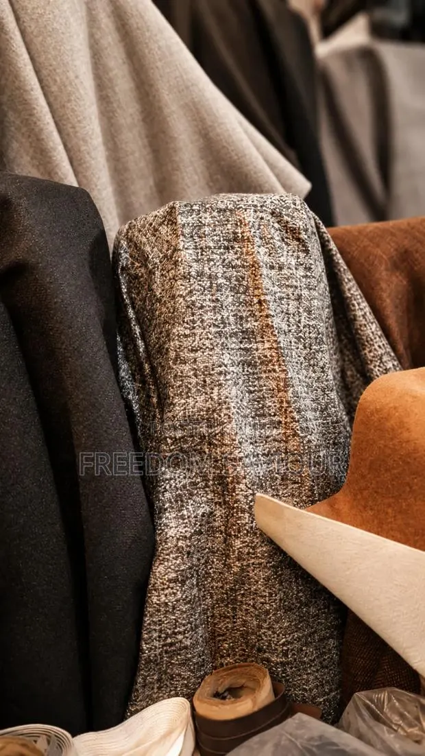 Premium Textured Upholstery Fabric – Elegant Sofa Chair Material · Photo 1