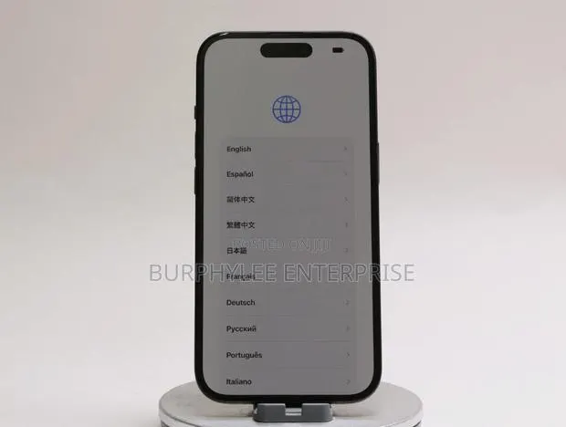 Apple iPhone 15 128 GB Black · Photo 1
