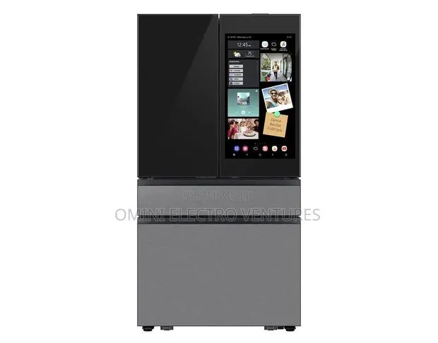 Samsung AI Smart Family Hub Refrigerator With 32” Screen · Photo 1
