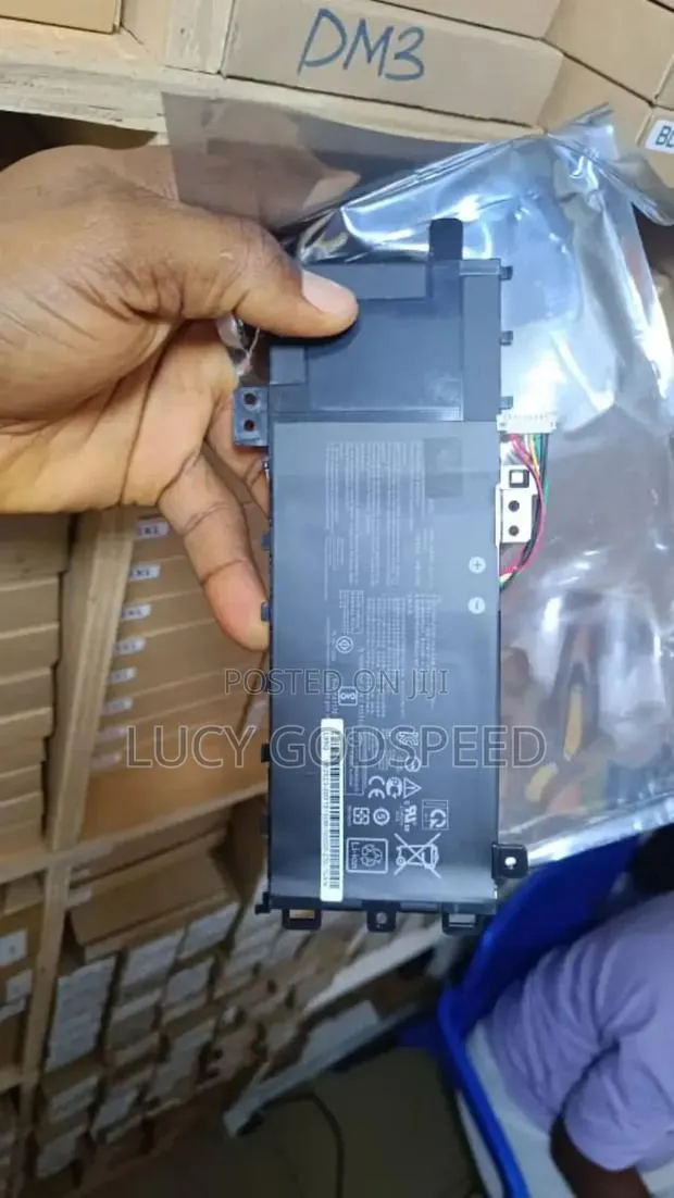 Asus Vivobook C31n1818-1 · Photo 1