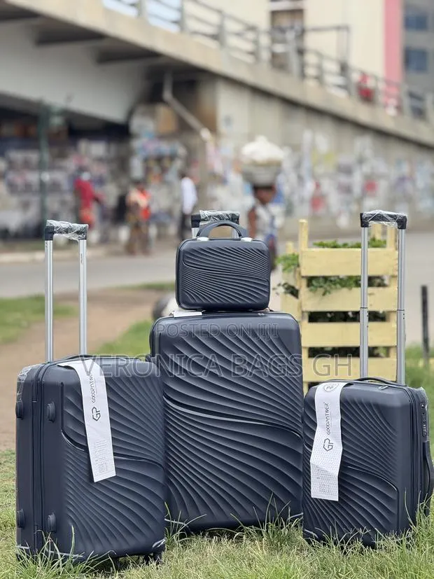 Anti Theft Four Set Bags Unbreakable · Photo 1