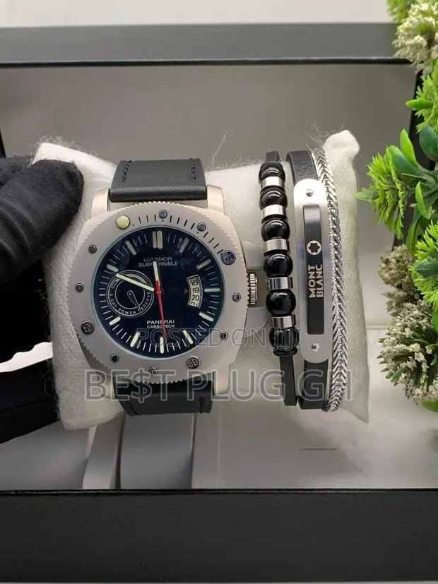 Panerai Luminor Submersible Carbotech. · Photo 1