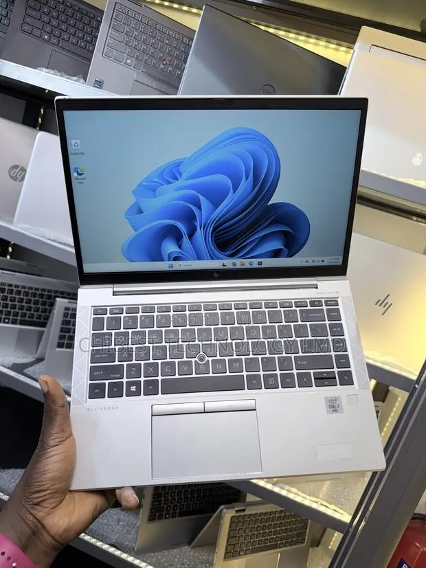Laptop HP EliteBook 840 G7 8GB Intel Core i7 SSD 256GB · Photo 1