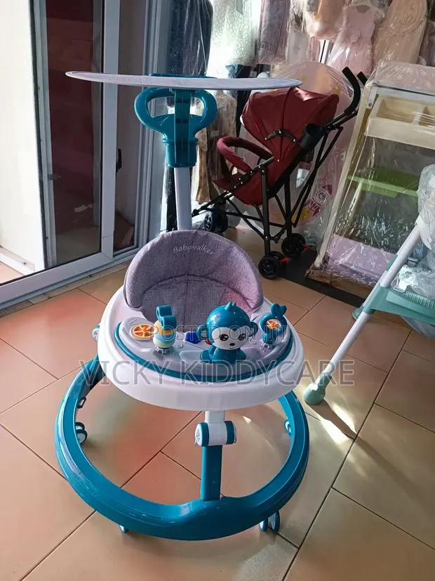 Baby Walker With Shade · Photo 4