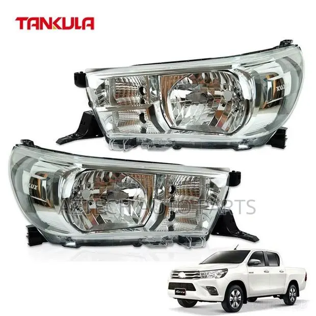 Toyota Hilux 2015 2016 2017 Headlights · Photo 1