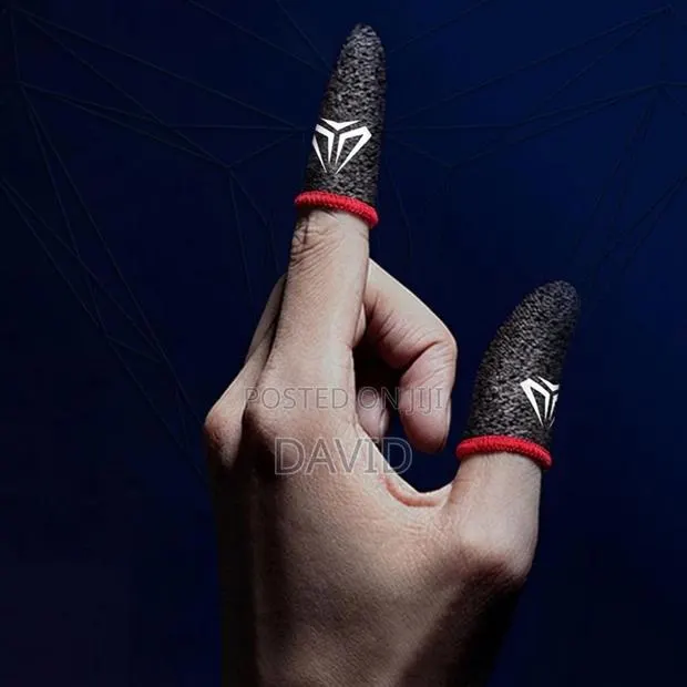 Professional Anti-Sweat Gaming Thumb Sleeves · Photo 1