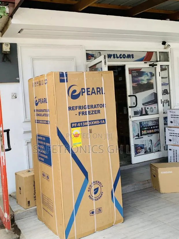 Purchase PF-613MDIXWD-1A Pearl 421L 4-Door Side-by-Side · Photo 1