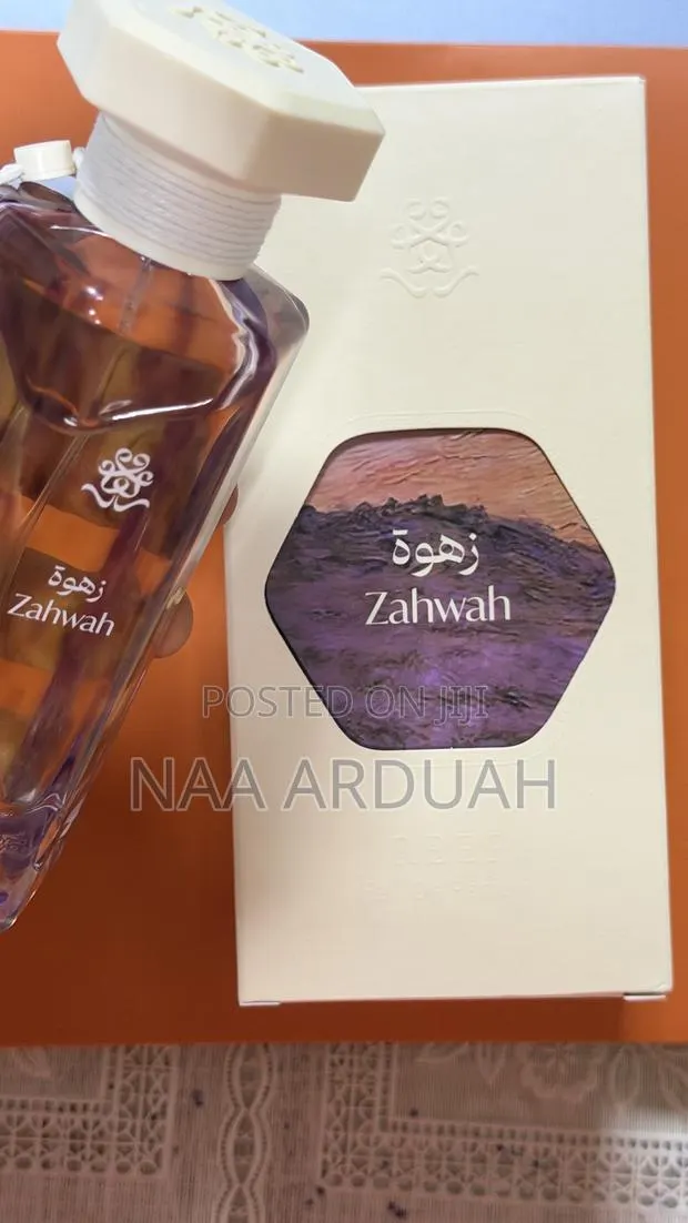 REEF Zahwah Perfume · Photo 1