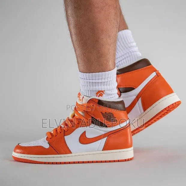 Jordan 1 Retro High Og Star Fish Sneaker · Photo 1