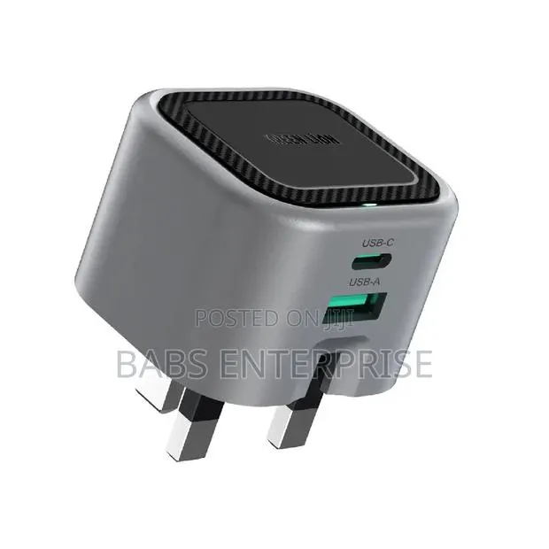Green Lion Premium Series GaN Charger UK Plug PD 35W – Gray · Photo 1