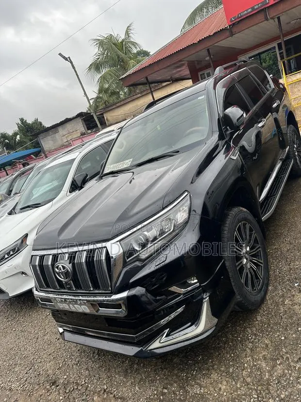 Toyota Land Cruiser Prado 3.0 190hp 2020 Black · Photo 1