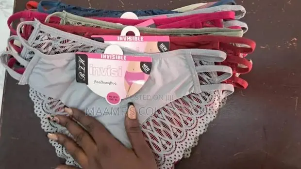 Ladies Lace Panties 12 In Dozen Comes In Different Colors · Photo 1