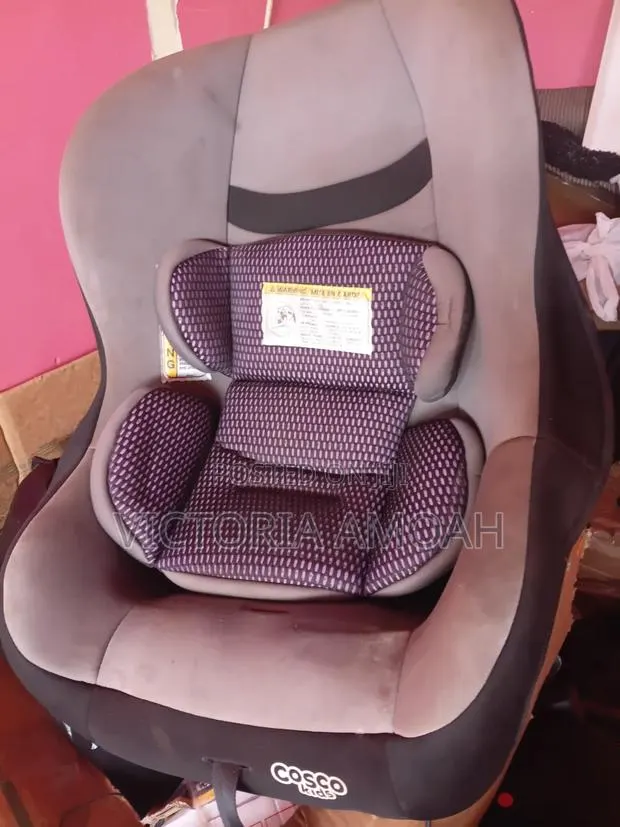 Convertible Child Car Seat · Photo 4