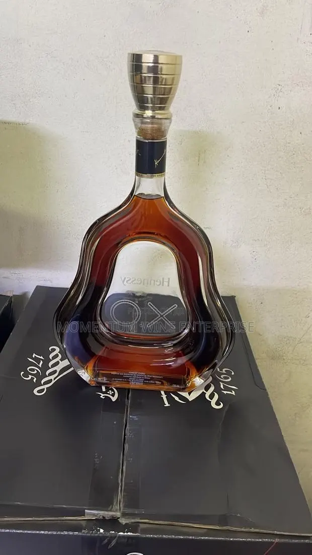 Hennessy X.O La Carafe Cognac · Photo 1