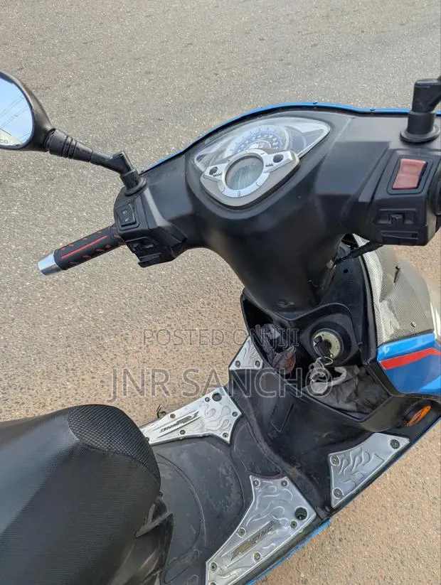 Kymco Agility 2018 Brown · Photo 1