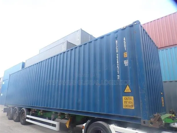 40ft Shipping Container · Photo 1