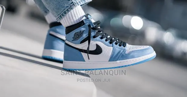 Original Air University Blue · Photo 1