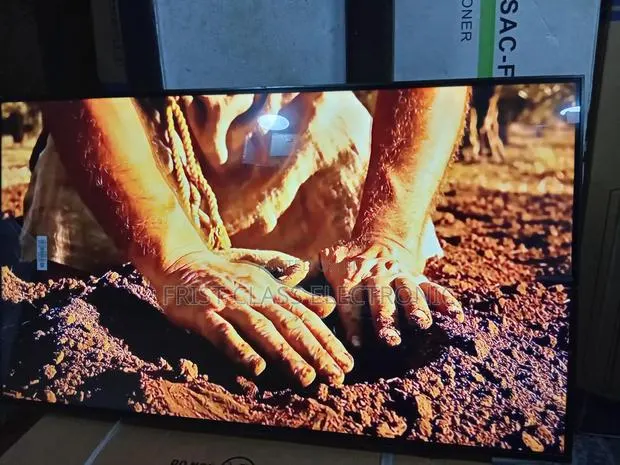 Samsung F6000f 43 Smart Tv Clear Sound Comfort · Photo 1