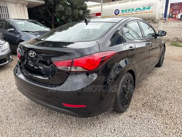 Hyundai Elantra SE 4dr Sedan (1.8L 4cyl 6A) 2015 Black