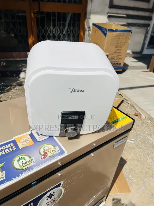 Highly Recommended Midea 10 LTRS Water Heater (D10-20vi)2000w · Photo 1