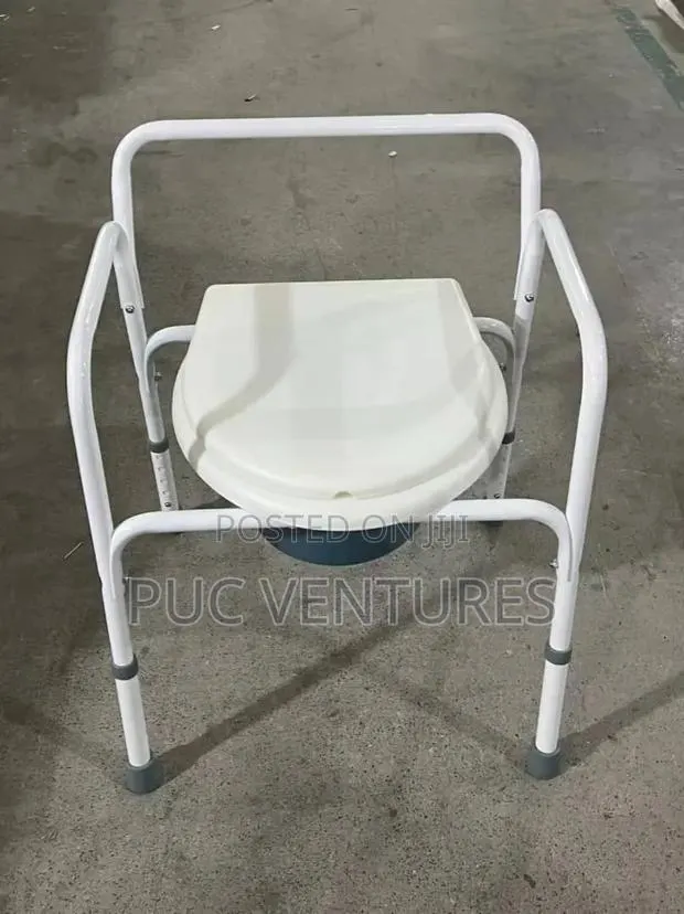 Toilet Seat /Bathroom Seat · Photo 1