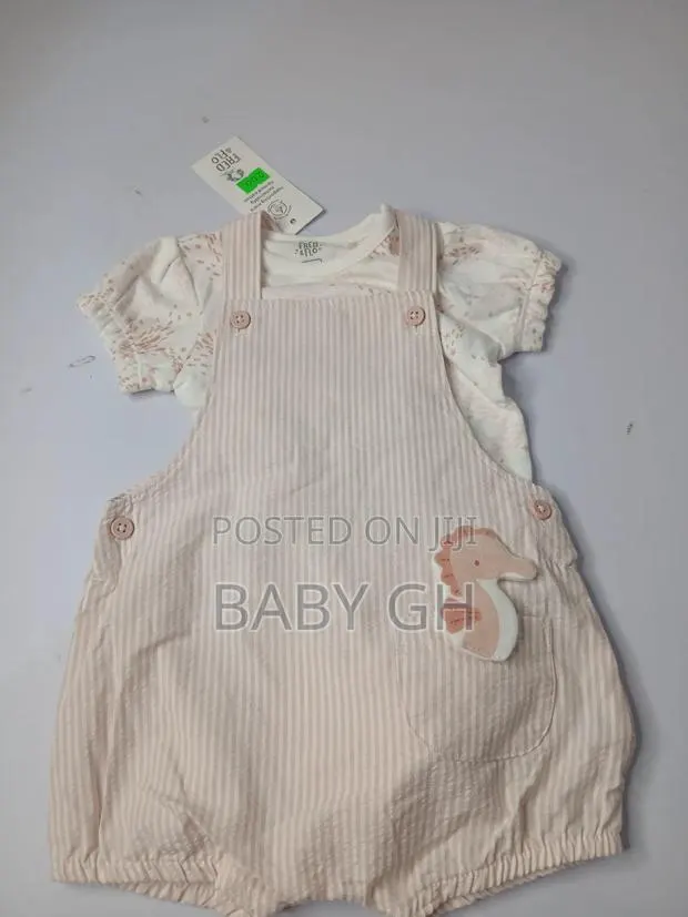 F F Kids Baby Girls Two Piece Set · Photo 1