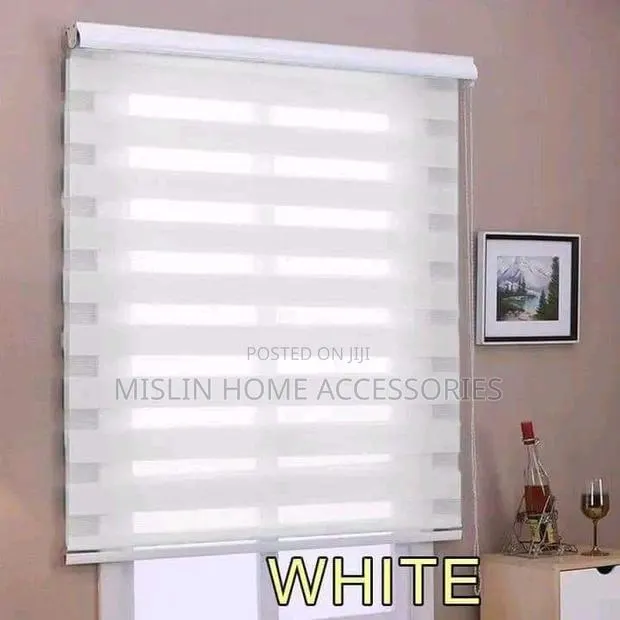 Blinds White · Photo 1