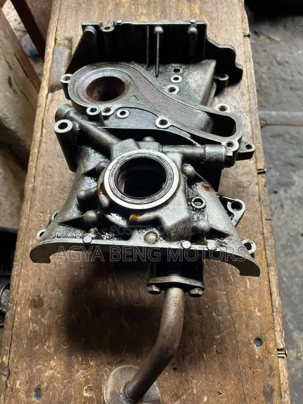Nissan Sentra Oil Pump · Photo 1