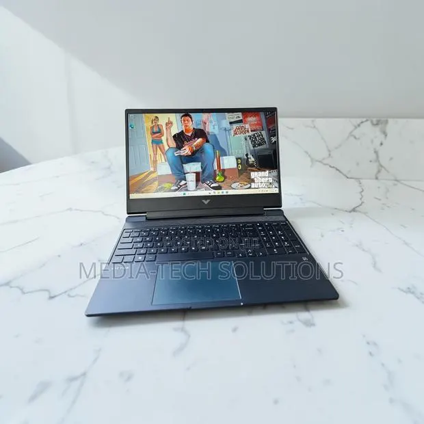 Laptop HP Victus 15 32GB Intel Core i5 SSD 1T · Photo 1