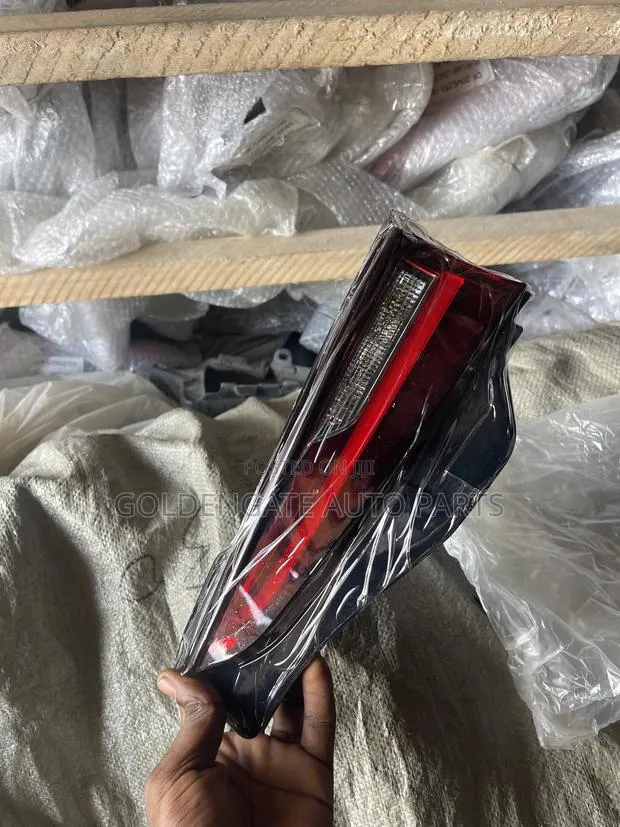 Mazda CX30 Boot Light · Photo 1