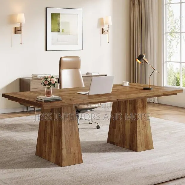 Executive Office Computer Desk/Table With Double Pedestal · Photo 1