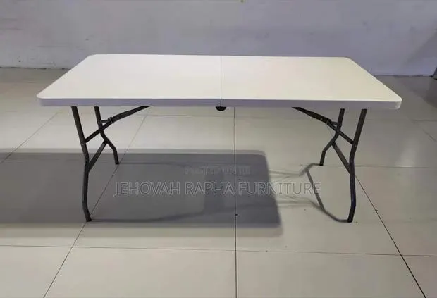 Foldable Table · Photo 1