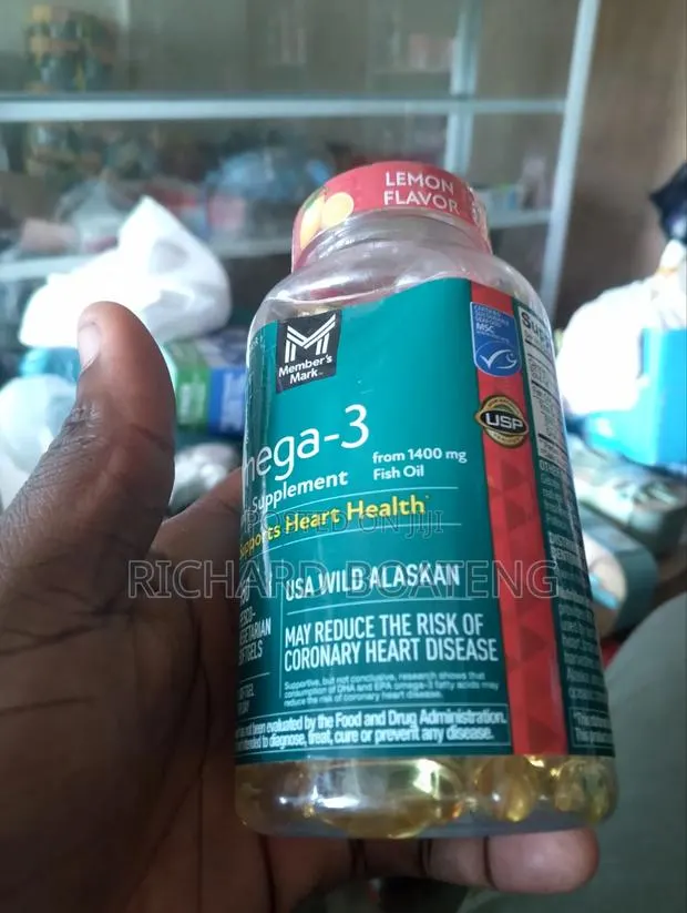 900mg Omega -3 · Photo 1