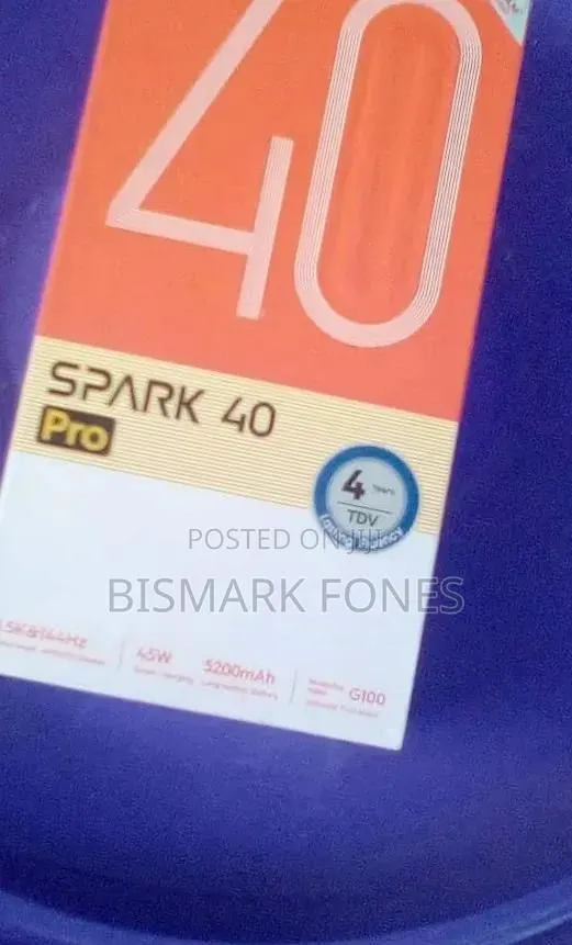 New Tecno Spark 40 Pro 256 GB Black · Photo 1