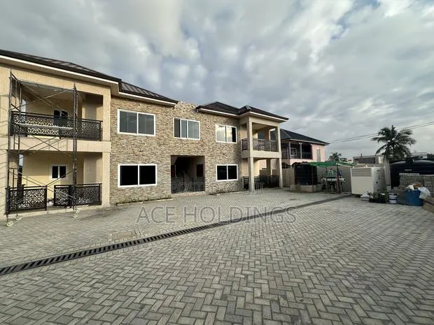2bdrm Apartment in Adjiringanor, Adjiriganor for rent · Photo 1