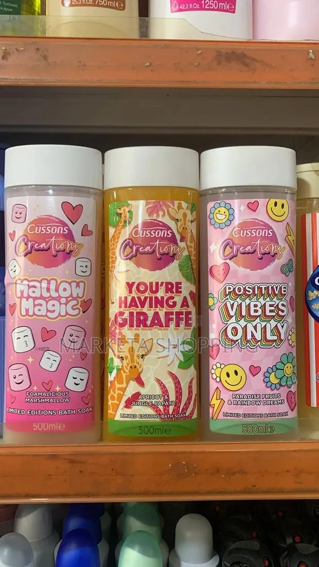 Cussons Creations 500ml Bath Soak · Photo 1