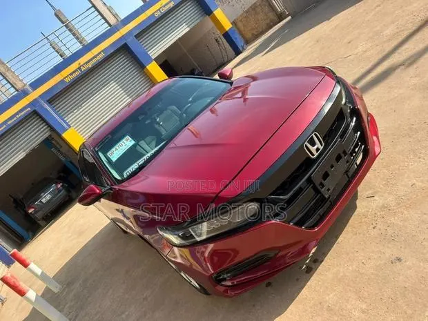 Honda Accord LX 2018 Red · Photo 1
