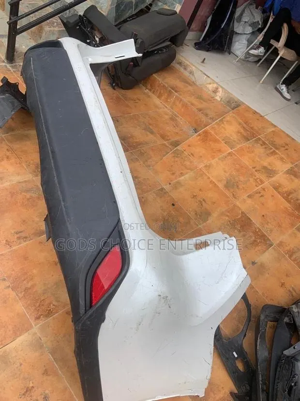 Complete Back Bumper Highlander 2020-2021-2022-2023 · Photo 1