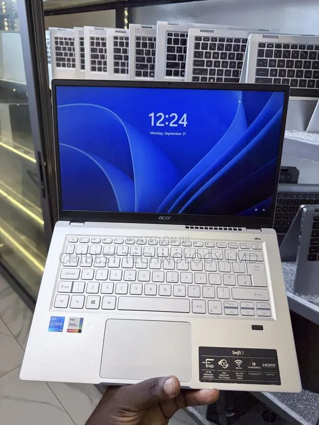 Laptop Acer Swift 14 16GB Intel Core i5 SSD 256GB · Photo 1
