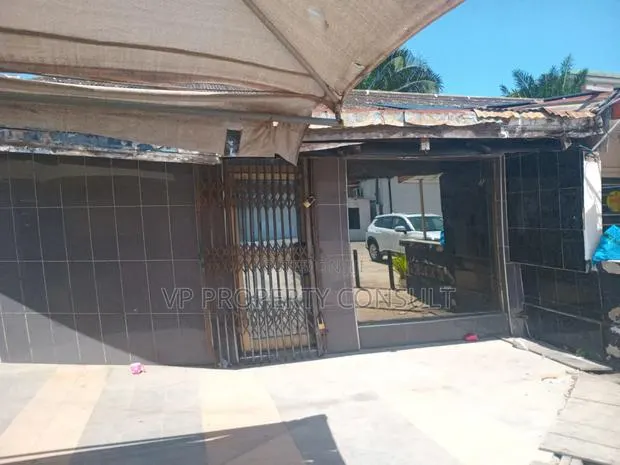 Night Club For Rent At Osu · Photo 1