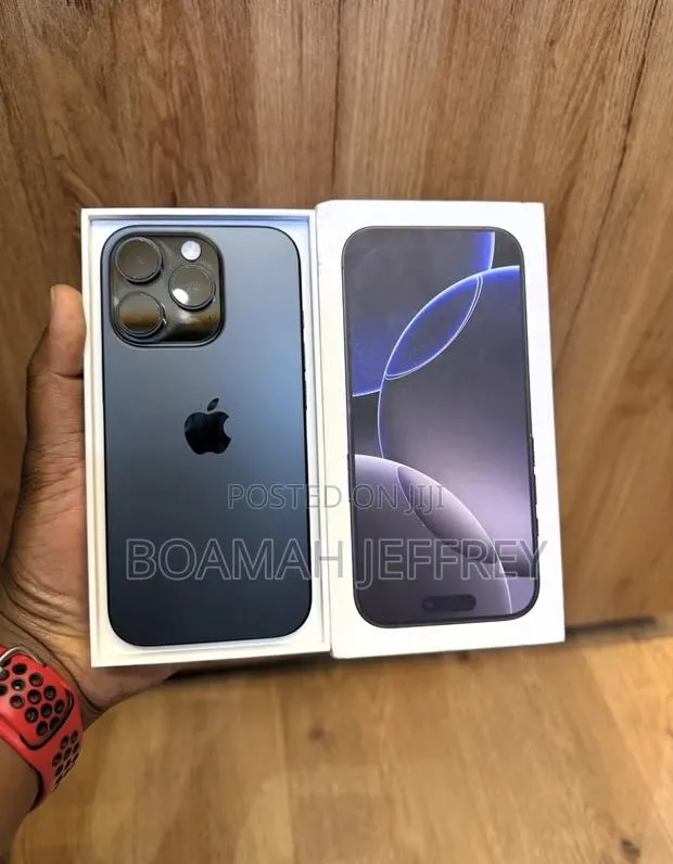Apple iPhone 16 Pro 256 GB Black · Photo 1