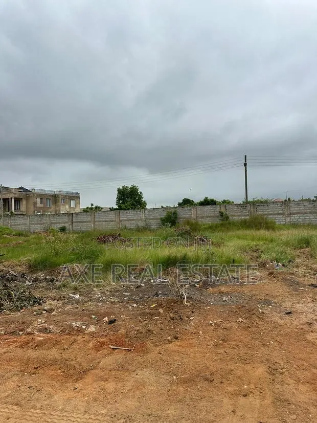 New Discounts on Registered Plots · Photo 1