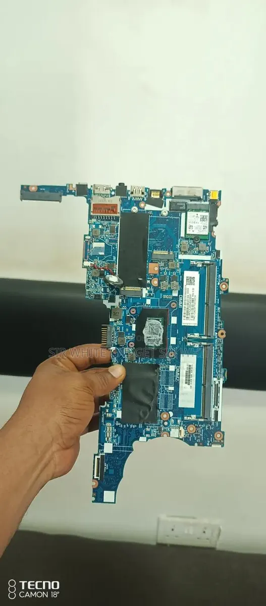 Laptop Repair · Photo 1